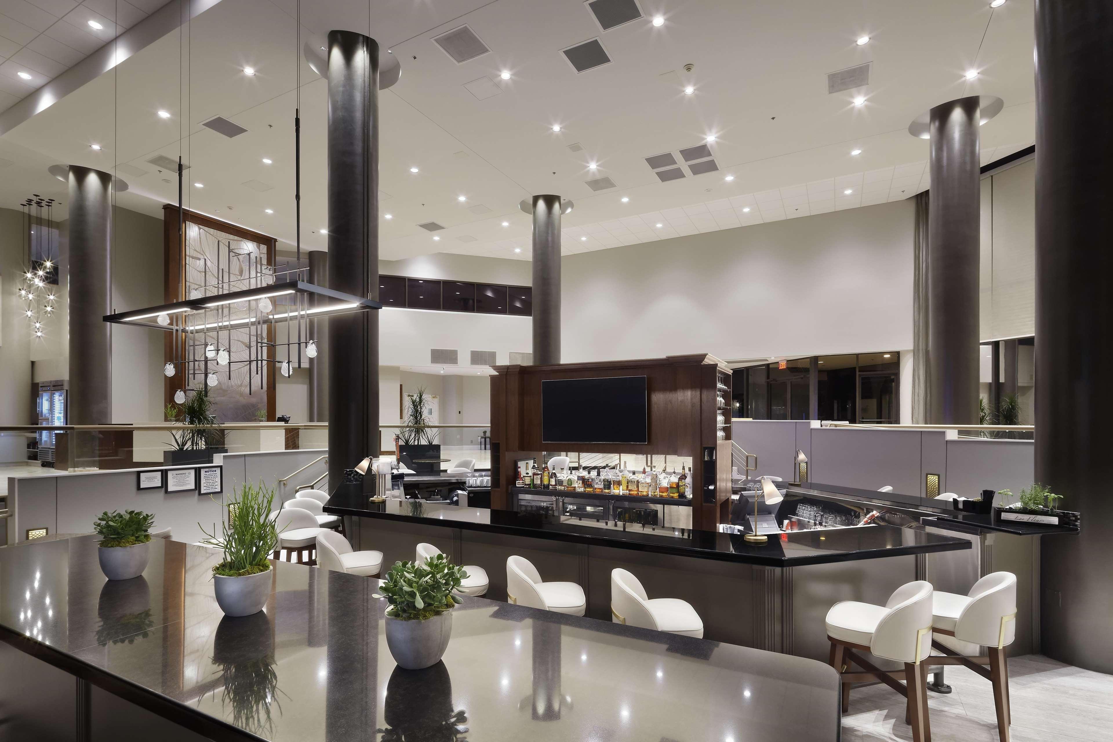 Doubletree By Hilton Dallas Near The Galleria Exterior photo